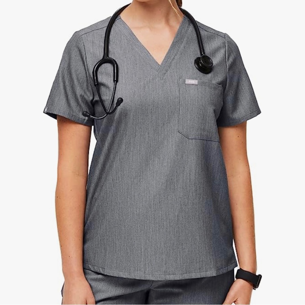 FIGS Womens S One Pocket Catarina Scrub Top in Graphite
